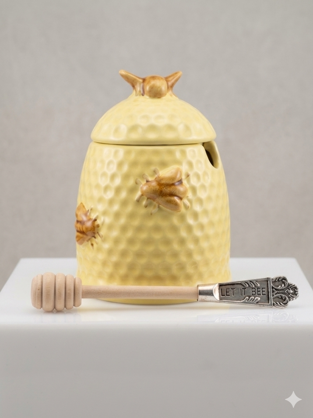 Creative Co-Op Yellow Beehive Ceramic Honey Jar with Wooden Dipper 6"x4"